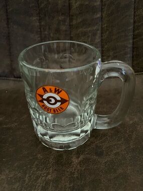 Vintage A&W Root Beer Heavy Glass Mug Bullseye Arrow Logo